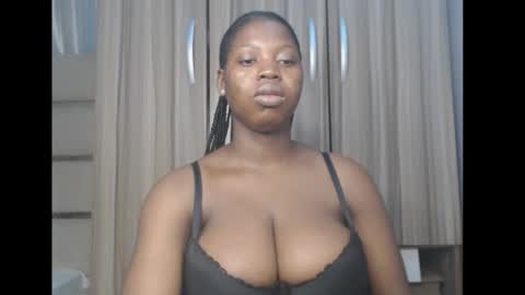 Snapshot of ebonyx_dripqueen chatting on 03/03/26, 08:20 Loveth online show from 03/03/26, 08:20