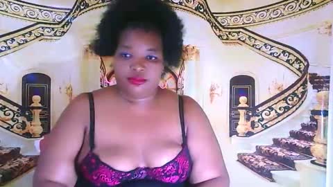Snapshot of ebonyyummy chatting on 10/27/25, 06:45 CoCo online show from 10/27/25, 06:45
