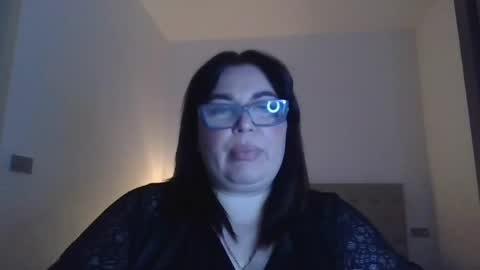 Snapshot of echo_dust chatting on 04/20/26, 04:32 echo_dust online show from 04/20/26, 04:32