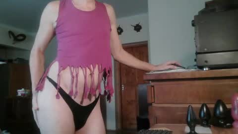 Snapshot of ecita chatting on 12/17/24, 09:17 Ecita online show from 12/17/24, 09:17