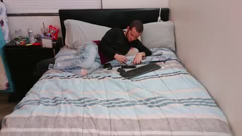 eclipticice94 online show from 12/01/25, 06:29