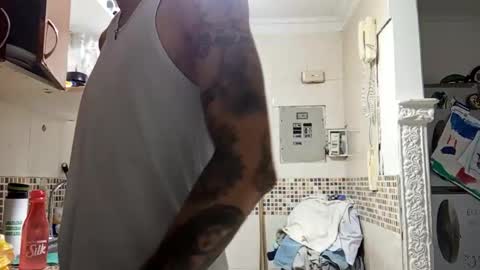 Snapshot of ed_big_cock chatting on 10/27/25, 11:58 Edd Gallego online show from 10/27/25, 11:58