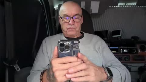 eddelmar online show from 12/19/25, 02:02