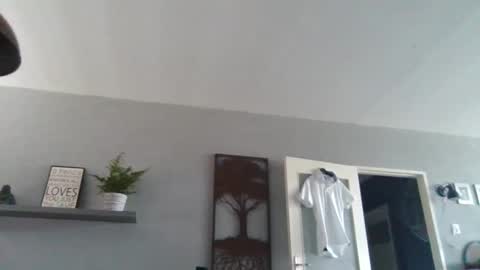 eddie4767 online show from 09/13/25, 12:27