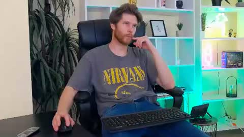 Snapshot of eddie_baker chatting on 06/08/26, 10:32 eddie_baker online show from 06/08/26, 10:32