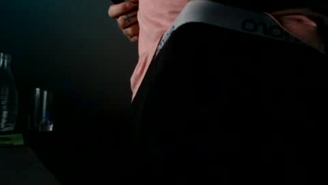 Snapshot of eddy2293 chatting on 08/03/26, 02:32 Hey222 online show from 08/03/26, 02:32