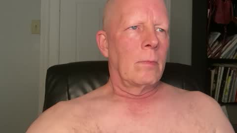 Eddy online show from 11/11/25, 04:01