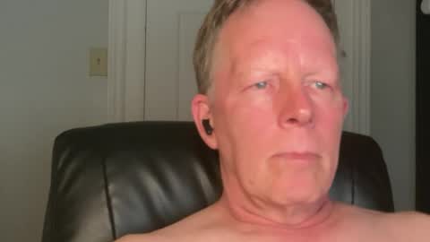 Snapshot of eddygl1968 chatting on 06/29/26, 02:29 Eddy online show from 06/29/26, 02:29