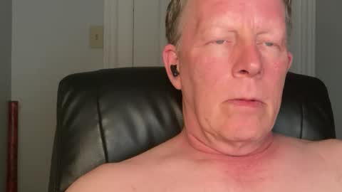 Snapshot of eddygl1968 chatting on 07/06/26, 01:57 Eddy online show from 07/06/26, 01:57