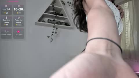 Snapshot of eden_heaven chatting on 10/08/25, 07:06 Eden Heaven online show from 10/08/25, 07:06