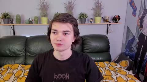 Snapshot of edgar_luck chatting on 03/11/25, 10:42 Edgar online show from 03/11/25, 10:42