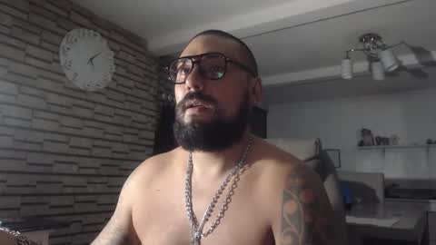 edgarram83 online show from 09/11/25, 01:49