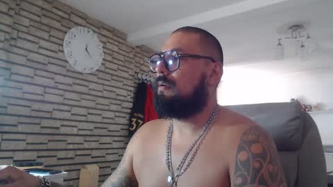 edgarram83 online show from 09/22/25, 06:21