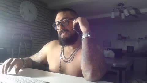 edgarram83 online show from 11/07/25, 05:18