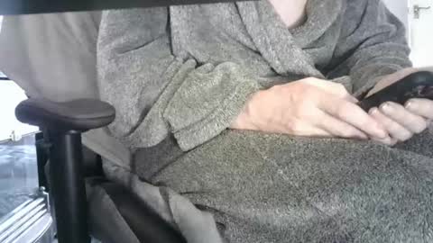 Snapshot of edged_biker chatting on 02/16/25, 09:04 edged biker online show from 02/16/25, 09:04