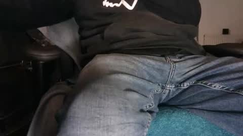 edged biker online show from 02/01/26, 05:33