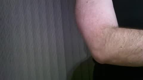 Snapshot of edgingchubsub chatting on 12/24/24, 12:22 edgingchubsub online show from 12/24/24, 12:22