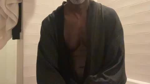 Dad online show from 11/29/25, 03:20