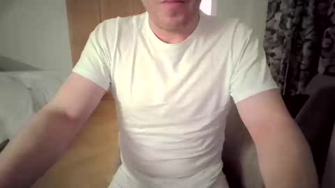 Edginghandjober online show from 01/08/25, 10:27