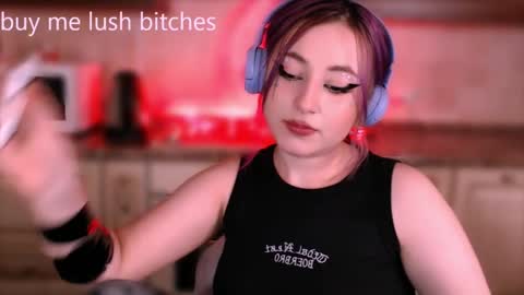 fickle demon made of clumps of matter online show from 03/08/25, 08:25