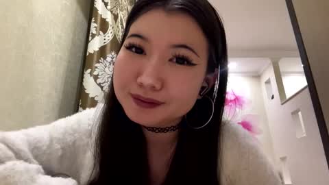 Snapshot of edinabluett chatting on 02/27/26, 06:41 Eri online show from 02/27/26, 06:41