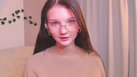 Snapshot of edithgalpin chatting on 02/12/25, 12:16 Lisa online show from 02/12/25, 12:16