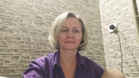 edithmanning online show from 12/27/24, 01:50