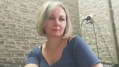 edithmanning online show from 02/06/25, 08:07