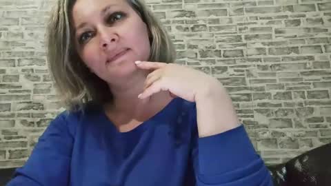 edithmanning online show from 03/11/25, 03:23