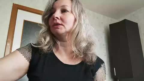 Snapshot of edithmanning chatting on 05/25/26, 07:14 edithmanning online show from 05/25/26, 07:14