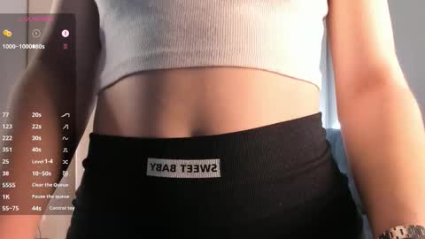 Nikki online show from 11/14/25, 01:15