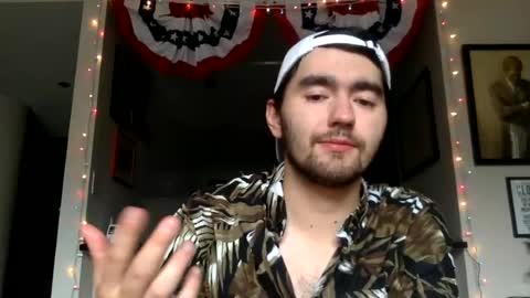 Snapshot of edmundfitz75 chatting on 07/02/26, 08:59 EddieFitz75 online show from 07/02/26, 08:59