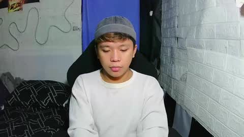 urasian chub online show from 12/04/25, 06:44