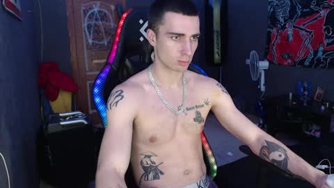 Eduar online show from 12/23/24, 02:07