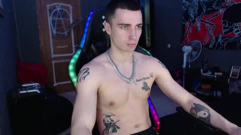 Eduar online show from 01/21/25, 01:22