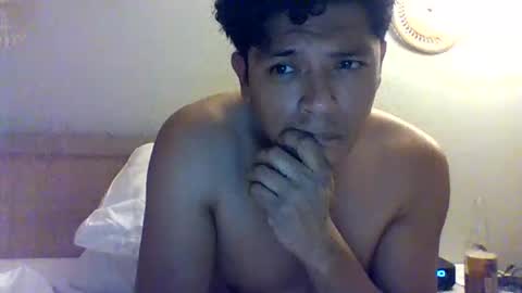 eduardo0084 online show from 12/23/24, 04:01