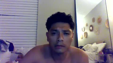 eduardo0084 online show from 12/24/24, 01:49