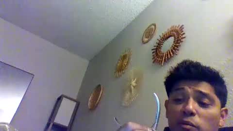 eduardo0084 online show from 01/02/25, 03:15