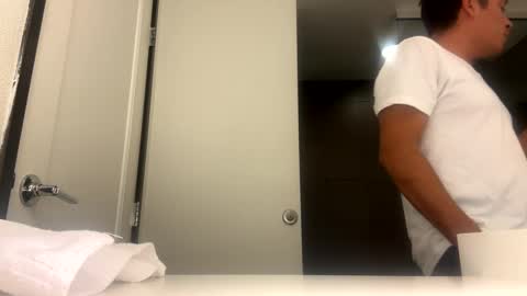 eduardo0084 online show from 02/16/25, 05:37