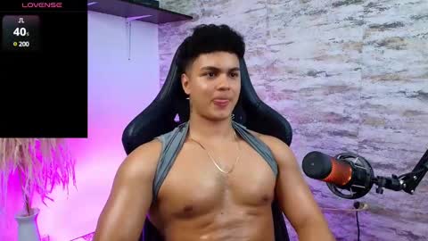 EDWARD CLARCK online show from 01/27/25, 07:14