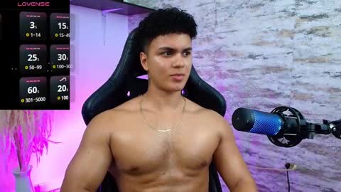 EDWARD CLARCK online show from 01/31/25, 08:01