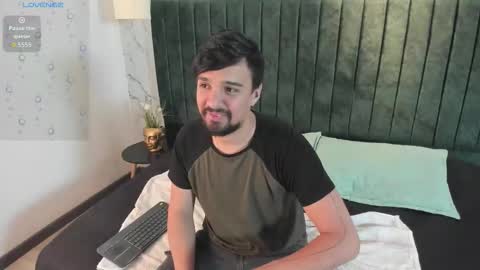 Eduardo online show from 02/01/26, 03:38