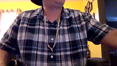 Snapshot of edwardaims_2please chatting on 10/08/25, 09:34 edwardaims_2please online show from 10/08/25, 09:34