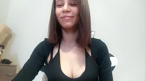 Snapshot of edwardnairn chatting on 02/10/26, 12:09 Viktoria online show from 02/10/26, 12:09