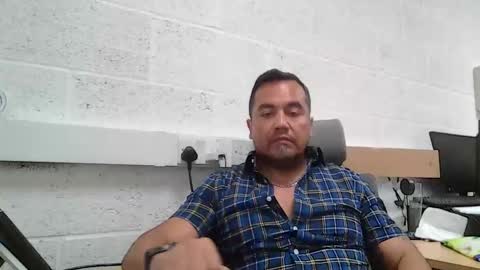 Snapshot of edwill13 chatting on 05/28/26, 11:18 EdM online show from 05/28/26, 11:18