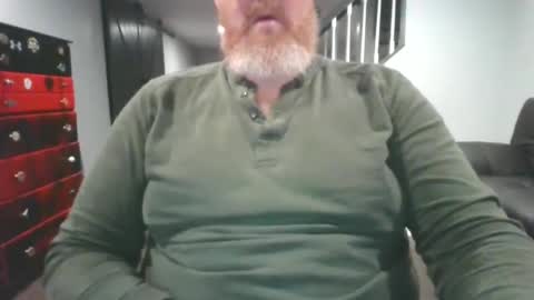 Snapshot of edyja chatting on 12/18/24, 03:00 Eddya online show from 12/18/24, 03:00