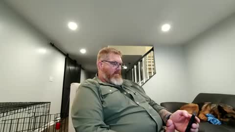 Snapshot of edyja chatting on 10/08/25, 04:37 Eddya online show from 10/08/25, 04:37