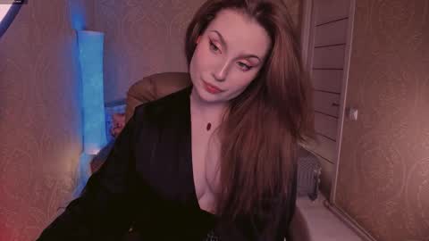 eesmaaarr online show from 10/28/25, 11:18