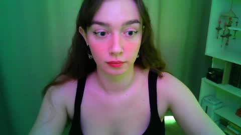 Snapshot of effie_balconii chatting on 05/11/26, 11:05 effie_balconii online show from 05/11/26, 11:05