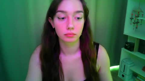 Snapshot of effie_balconii chatting on 05/11/26, 02:45 effie_balconii online show from 05/11/26, 02:45